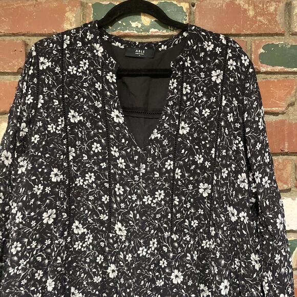 ABLE able  naomi flowy mini dress black white floral print size 1X NWT $148 msrp - Picture 7 of 10